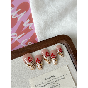 Autumn Bloom Press on Nail Chic Design avec motif floral saisonnier pour ajouter du style à vos doigts - Product Image 3