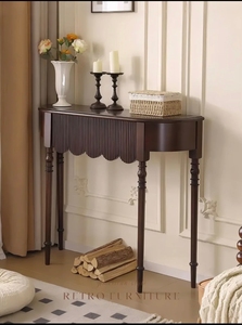 Traditional Wood <b>Console</b> <b>Table</b> With Scallop Edge And Turned Legs Antique Style Living Room Furniture - Product Image 2