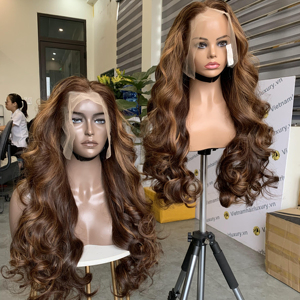 Vente en gros Tendance Ondulée Remy Extension de Cheveux Dentelle Foncé HD Lace.3 Ton Trame Unique Perruque Vietnamienne - Product Image 1