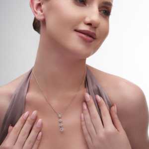 Collier pendentif en forme de larme en diamant céleste de 2,78 carats pour femmes en or blanc 14 carats, bijoux fins cultivés en laboratoire - Product Image 3