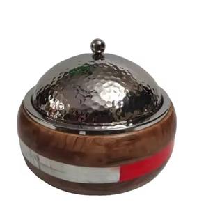 Casserole Hotpot en métal avec design en bois vert Casserole enduite blanche faite à la main forme ronde Hot Pot - Product Image 6