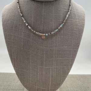 Collar de perlas y cuentas de cristal de tendencia, collar de eslabones de mariposa, moda Bohemia para mujer para bodas, aniversario, respetuoso con el medio ambiente - Product Image 3