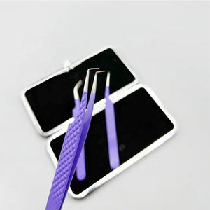 Pointe en fibre J incurvée à 90 degrés Logo privé droit Poignée en diamant Solide Acier inoxydable Violet Qualité supérieure Volume Pince à cils - Product Image 5