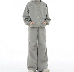 Ensemble Survêtement Personnalisé à Épaules Gouttes pour Hommes Surdimensionné Baggy Jogging Blanc Sweat à Capuche Lourd et Pantalon de Survêtement - Product Image 6