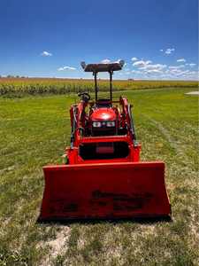 รถแทรกเตอร์ใช้แล้วรถแทรกเตอร์4WD M954 Kubota รถแทรกเตอร์รถแทรกเตอร์รถแทรกเตอร์ A211N สำหรับขายเพื่อการเกษตร - Product Image 5