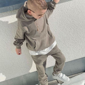 Conjunto de 2 Piezas de Felpa Gruesa Personalizada con Estampado Profesional para Niño, Chándal Informal de Invierno para Adultos, Corte Regular - Product Image 3