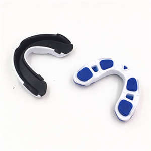 Protector bucal moldeable para fútbol, lacrosse, baloncesto, boxeo, artes marciales - Product Image 2