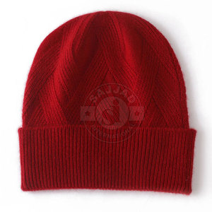 Street Ready Beanies Hat Soft Fabric Relaxed Fit Suitable For Cold Weather Travel And Casual Outfits - Product Image 3