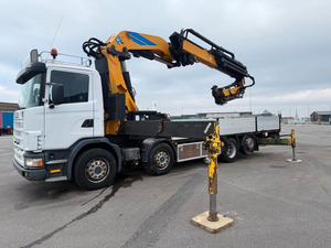 Camión de plataforma Scania 2002 con grúa, 8x2, plataforma abatible, capacidad de carga previa de 50T, construcción de acero, origen EE. UU., L10000xW2550xH3600 - Product Image 5