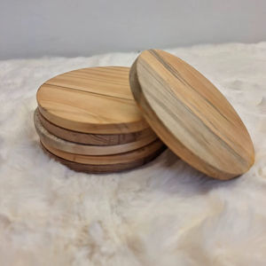 Ensemble de 6 dessous-de-verre ronds en silicone antidérapants de style européen, utilisables dans divers contextes, pour verres à vin rouge et autres boissons - Product Image 2