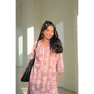 Conjunto de Kurta Rosa Cebolla para Mujer con Dupatta de Rooh Rasika - Product Image 1