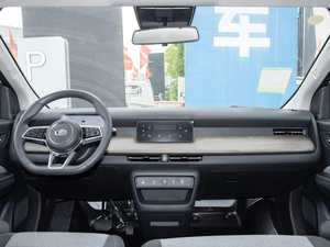 Mini-fourgonnette électrique d'occasion Rui-chi R5 2025 à vendre à prix réduit pour le transport de marchandises avec une autonomie de 201-300 km et un moteur de 120 kW - Product Image 4