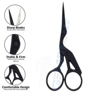 Kit d'outils professionnels en acier inoxydable pour l'installation d'extensions de cheveux avec pinces, boucles de traction, aiguilles et étui - Product Image 6