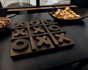 Jeu de société classique en bois intemporel Tic Tac Toe, fabriqué à la main, pour le plaisir familial, jeu de table d'intérieur, activité cérébrale - Product Image 3
