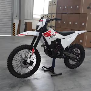 Nuevo Modelo Original CB300F Motocicleta Todoterreno de 300cc Refrigerada por Aire, Industrial, DIY, OEM/ODM, de Plástico y Acero - Product Image 2