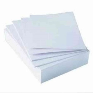 Papier à copie blanc A4 de qualité supérieure 80 g/m² par boîte 5 paquets de 500 feuilles - Product Image 3