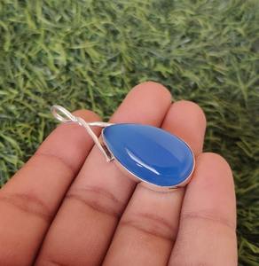 Colgante de plata estilo bohemio hecho a mano, joyería de plata de ley 925, calcedonia, piedras preciosas, colgante de tendencia, joyería para mujer, regalo para - Product Image 2