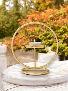 Support à bougie pour la décoration de la maison, magnifique bougeoir en métal adapté à la décoration de table et à l'éclairage d'ambiance doux - Product Image 2