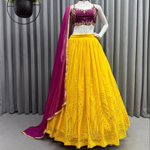 Nouveau Design en soie jaune spécial, fait de broderie Lehenga Choli, achetez chez le fournisseur principal - Product Image 1