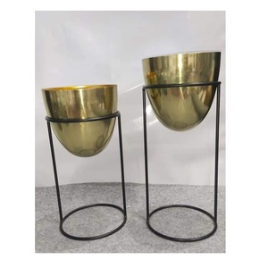 Maceta redonda de metal pulido negro más vendida con soporte extraíble para decoración del hogar y plantación de jardín - Product Image 4