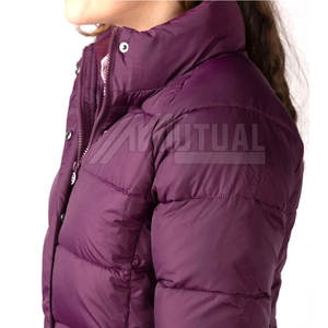 แจ็กเก็ตปลาปักเป้าสำหรับผู้หญิงคอตั้งระบายอากาศได้ดีกันน้ำสำหรับใช้งานกลางแจ้งทำจากโพลีเอสเตอร์กำหนดโลโก้ได้เองด้านหน้า - Product Image 5