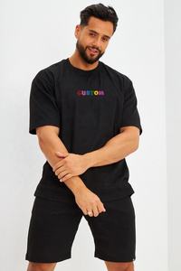 Ensemble short de jogging d'été pour hommes, nouvelle mode, vente en gros de t-shirts et shorts personnalisés, tenue 2 pièces grande taille et respirante - Product Image 3