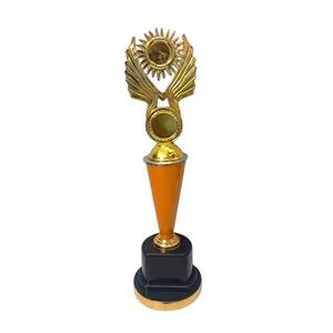 Trofeo de Metal de Estilo Clásico para Ceremonias Deportivas Tradicionales y Eventos Anuales - Product Image 4