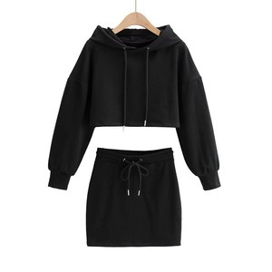 Ropa deportiva informal de moda personalizada 2024 para mujer, Top corto de alta calidad con capucha y chándales para correr para invierno - Product Image 5