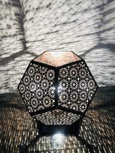 Bougeoir votif en métal fait à la main en fer pour le salon, le bureau et l'éclairage de mariage - Product Image 4