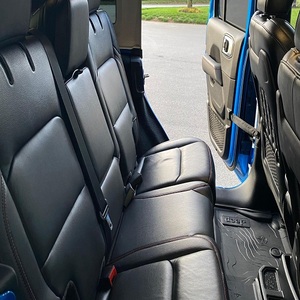 ¡Oferta Imperdible! Jeep Wrangler Unlimited Rubicon 4x4 AWD V6 2021 Súper Limpio, Color Azul Perla con Acabado Transparente, SUV de Lujo - Product Image 4