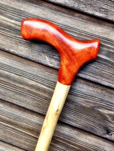 ไม้เท้าเดินป่าตั้งแคมป์ทำจากไม้เคลือบเงาขนาด122ซม. ดีไซน์ตามสั่งโรงงาน15ปี - Product Image 2