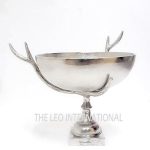 Cuenco Chapado en plata con forma única de Metal de aluminio, estilo elegante, para servir aperitivos, frutas secas, cuenco decorativo moderno para el hogar - Product Image 6