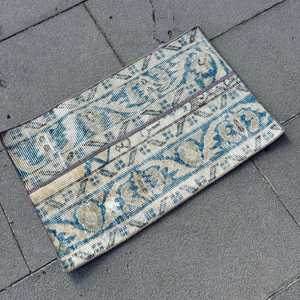 Alfombra Turca Vintage de 1.2x2 pies (38x60 cm), Alfombra de Lana Azul Abstracta - Product Image 2