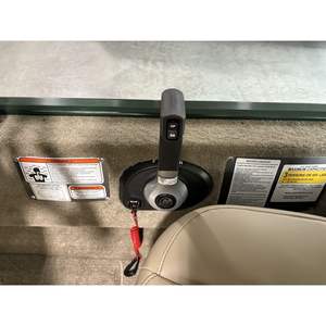 Bote Tracker 2026, Bass Tracker Classic Limited, Nuevo Bote Deportivo y de Entretenimiento de Aluminio - Product Image 4