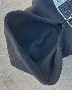 เสื้อมีฮู้ดสำหรับผู้ชายซิปขึ้นพิมพ์ลายสกรีนสีจาง380GSM ผ้าฝ้าย100% กรดฟอกสีผ้าฝ้าย380GSM แบบกำหนดเอง - Product Image 3