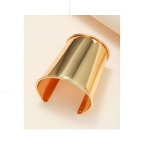 Brazalete de latón y cuentas para mujer, joyería de boda Dominica Ladies Lagos, hecho a mano para mujer, joyería personalizada Argentina, septiembre 2024 - Product Image 4