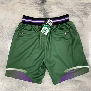 Top Quality Men Retro Breathable Customized Plus Size Mesh Embroidered Short with Pockets Basketball Shorts - Product Image 3