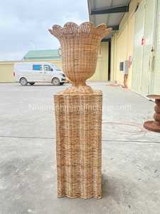 Décoration de mariage avec vase à fleurs en rotin naturel sur piédestal, Le plus beau design de vase à fleurs en rotin tressé - Product Image 2