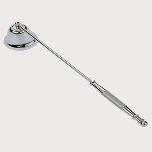 Abatidor de vela chapado en oro de metal de hierro con diseño de flor hermosa - Product Image 6