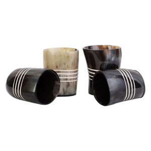 Auténticos Vasos de Cuerno Vikingo Vintage Ecológicos con Tapa para Cerveza, Vino, Comida, Seguros para Alimentos, Genuinos, Navideños, MULTI CRAFT - Product Image 1