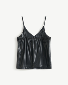 เสื้อกล้ามผู้หญิงคุณภาพสูง ผ้าหนัง PU คอวี ทรงลำลอง ไม่มีลาย ผ้าไม่ทอ ระบายอากาศได้ดี ผลิตตามแบบ OEM จากเวียดนาม - Product Image 6