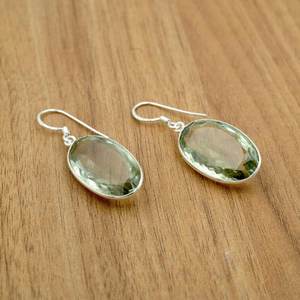 Boucles d'oreilles de mariage faites à la main en argent Sterling 925 de haute qualité améthyste verte naturelle ovale pierre précieuse à facettes Style goujon fin - Product Image 4