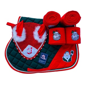 Ensemble de tapis de selle d'équitation de Noël personnalisable de haute qualité Doublure en polaire brodée Santa Disponible différentes tailles Saut - Product Image 1