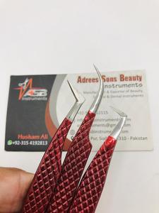 Pinzas de extensión de pestañas profesionales probadas a mano, rojo granate, Punta puntiaguda de acero inoxidable sostenible japonesa, Etiqueta Privada - Product Image 3