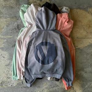 Conjunto Deportivo Personalizado con Logotipo para Hombre y Mujer, Sudadera con Capucha y Pantalones Deportivos Acampanados, Estilo Lavado Ácido - Product Image 5