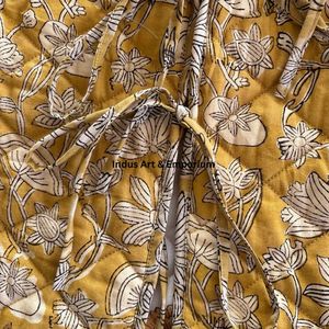 Chaqueta Acolchada de Algodón Vintage Hecha a Mano para Niños, Chaqueta Acolchada de Algodón Vintage Jaipuri de Manga Larga para Niños - Product Image 2