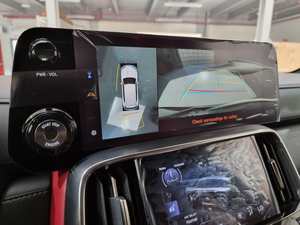 Berline d'occasion 2021-2022, 4.5L Euro IV Essence, Boîte automatique 6 vitesses, Transmission intégrale, Sièges en cuir, Volant à gauche, Jantes R18, Toit ouvrant panoramique, 360 - Product Image 5