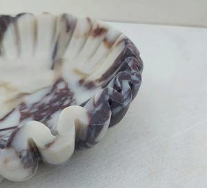 Bol de service décoratif en résine artisanale de qualité alimentaire, design artistique moderne, élégant centre de table pour la maison, idée cadeau pour les fêtes - Product Image 2