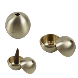 Soporte de incienso de diseñador ovalado de último diseño con diseño de acabado de color plateado brillante y soporte de incienso de Metal completamente de latón - Product Image 5