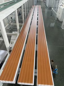Mattonelle del soffitto del <span class=keywords><strong>PVC</strong></span> di alta qualità interna per la decorazione della sala di legno grano di laminazione a prova di umidità pannello - Product Image 3